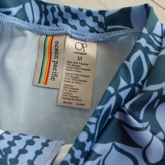 Ocean Pacific NEW Long Sleeve Rashguard Swimsuit - Picture 7 of 11